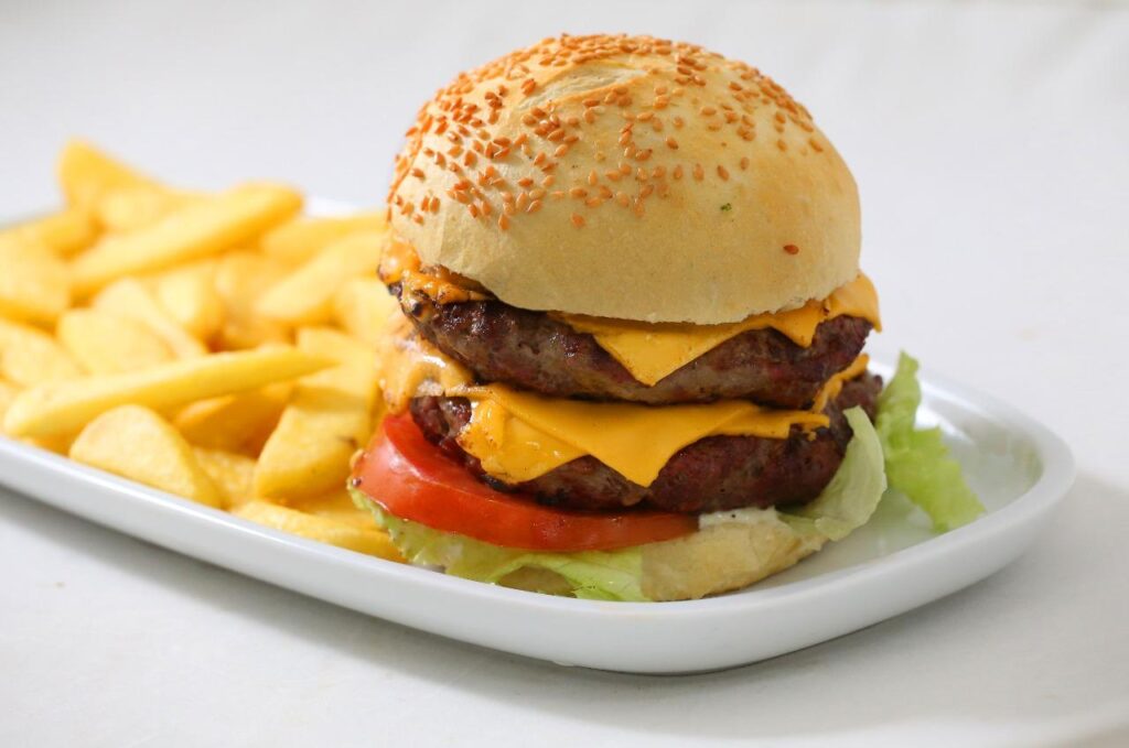 Pastelaria Babico, Sorvetes, Sushi, Pastéis em Itajuba Barra Velha (32)